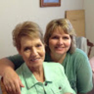 Meet your Posher, Lora